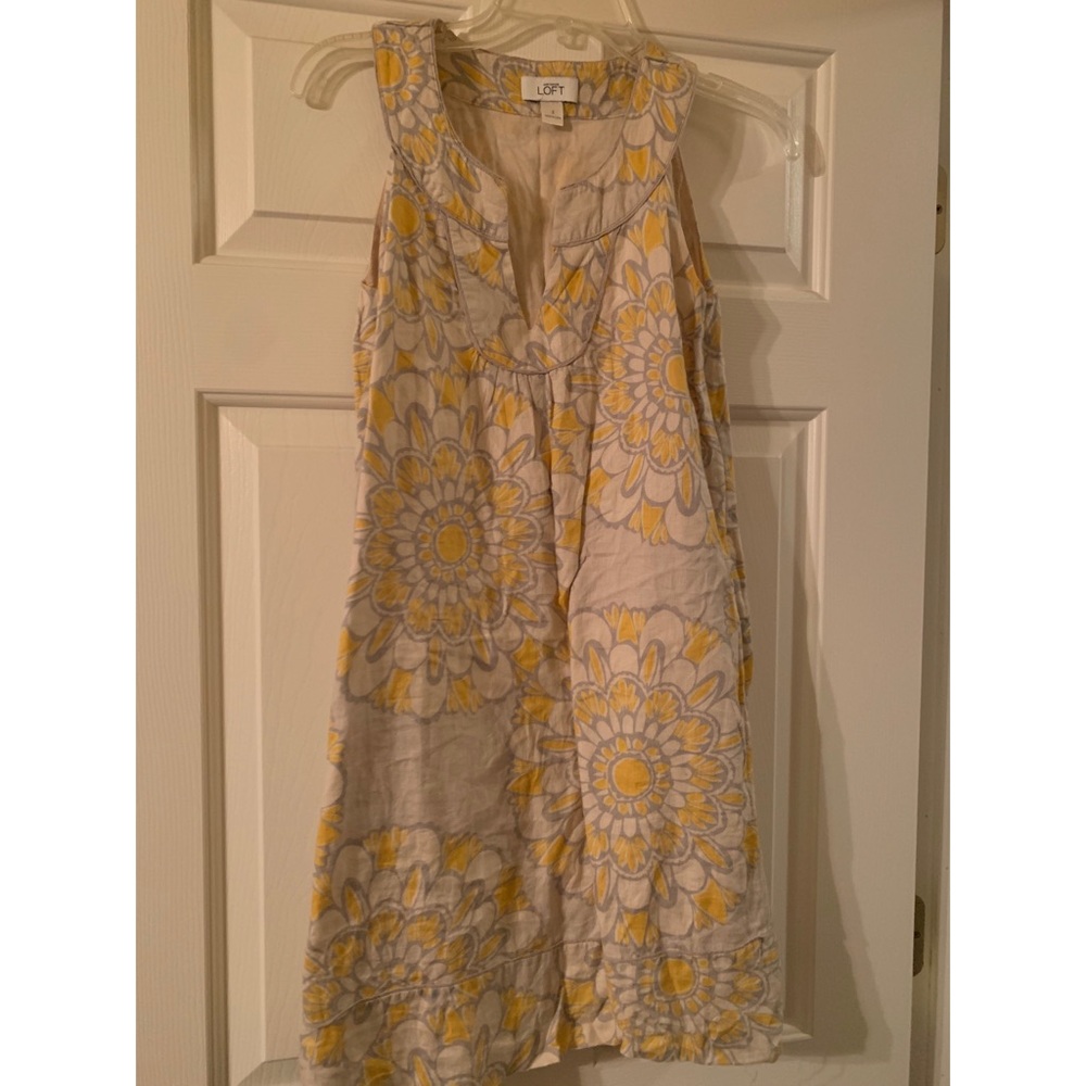 Yellow dress